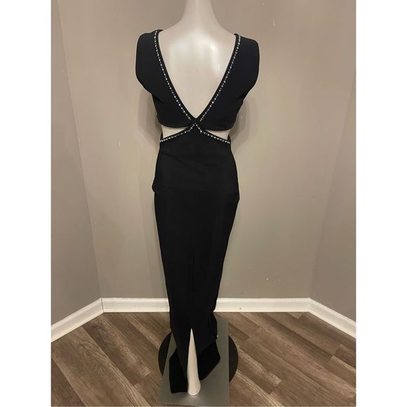 NWT Chiara Boni La Petite Robe Silvina Embellished Cut-Out Gown $1090 - Picture 11 of 12